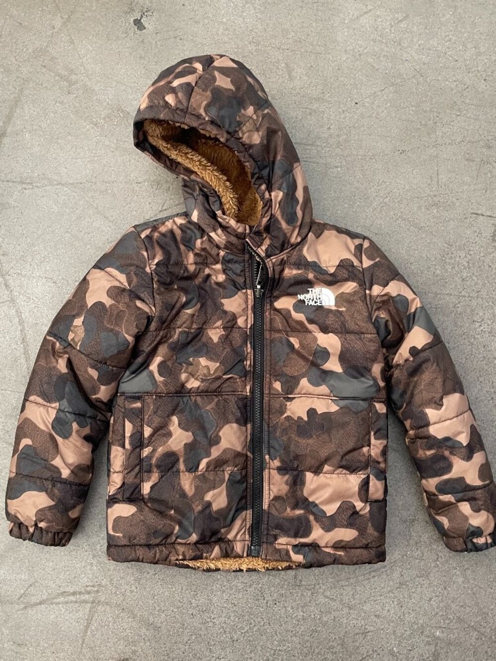 The North Face Kids Reversible Sherpa Jacket Sz 5 Camo Brown Hooded Fleece Coat